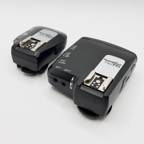 PocketWizard Transceiver & Transmitter - Picture 2 of 9